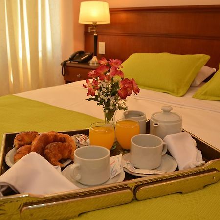 Realnoa Hotel Tartagal Esterno foto